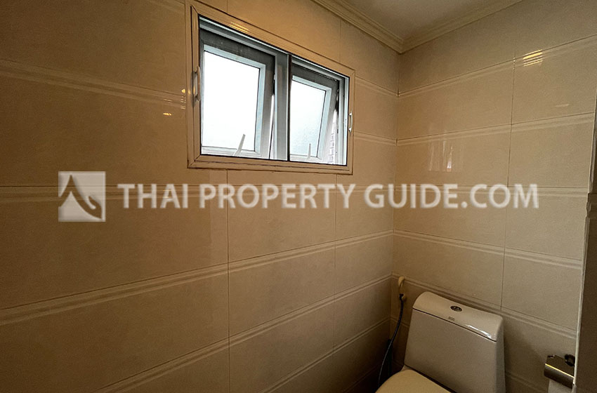 House with Shared Pool in Sukhumvit 